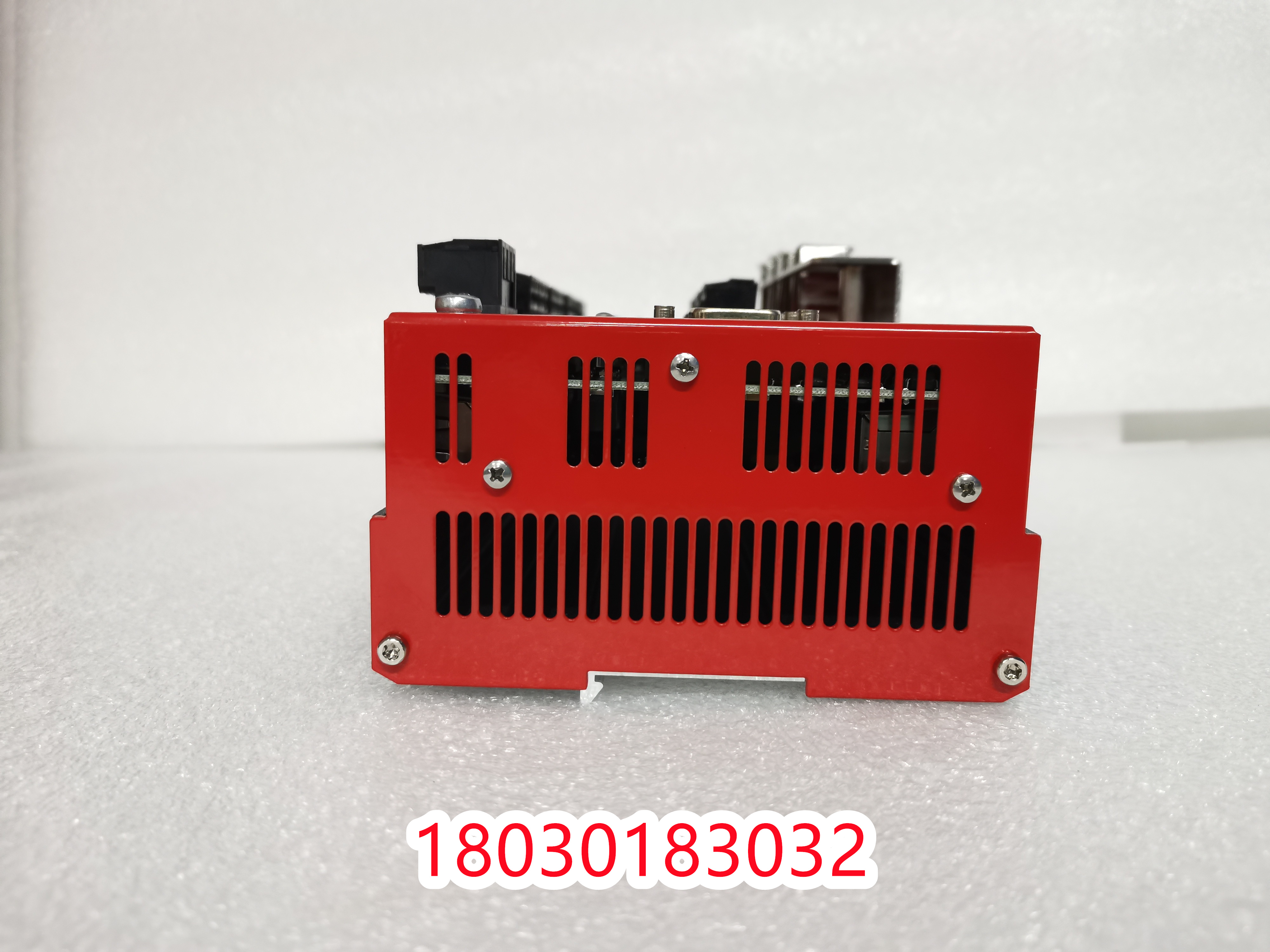  A-B 1753-L32BBBM-8A  PLC  价格公道   品质保证